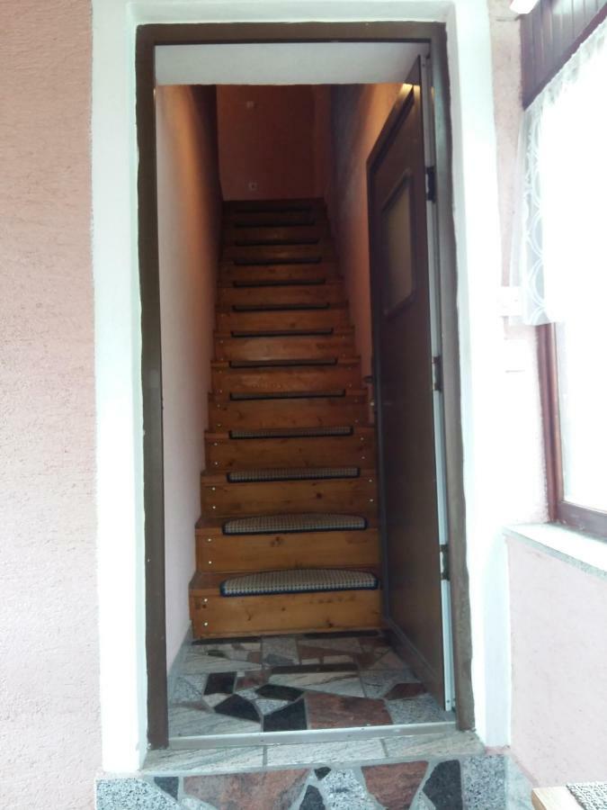 Rooms Mostanje Карловаць Екстер'єр фото